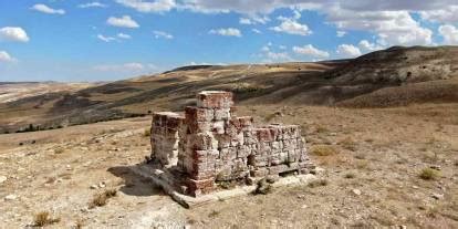 Tangyang Ancient Town, Gizemli Tarihi ve Huzur Veren Atmosferi ile Tanınan Bir Yer!